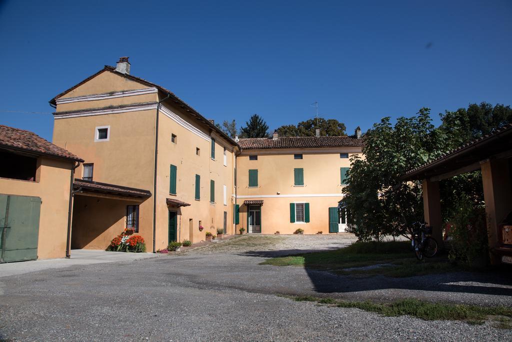 B&B Stradivari Cremona Bagian luar foto